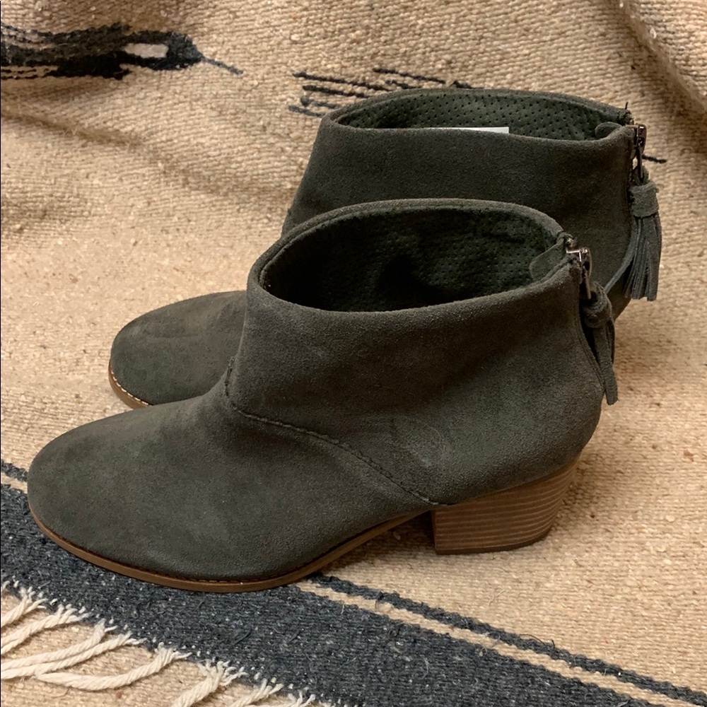 Brand New Toms Size 8.5 Leila Women's Suede Ankle Boots - Picture 3 of 16